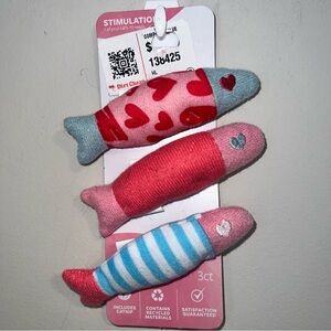 Smarty Kat Brand Colorful Valentine Fish Cat Toy